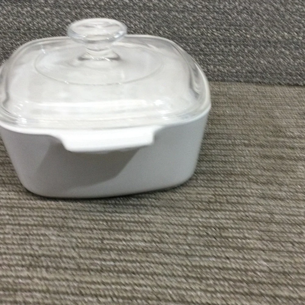 Corning Ware Casserole Dish 1.5 Quart White Blue Cornflower w/ Lid